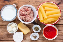 Каннеллони с фаршем в духовке