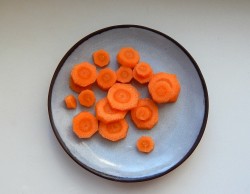 название картинки Капуста маринованная кусочками быстрого приготовления