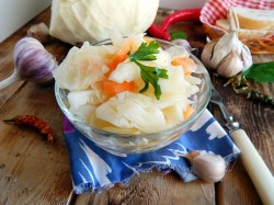 название картинки Капуста маринованная кусочками быстрого приготовления