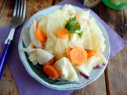 название картинки Капуста маринованная в банке