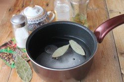 Капуста на зиму со свеклой и морковью