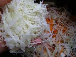 Капуста с грибами в мультиварке