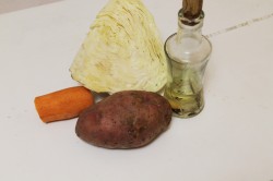 название картинки Капуста с картошкой на сковороде