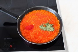 название картинки Капустные голубцы из свежей капусты с мясом в кастрюле