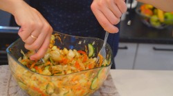 Капустный салат с болгарским перцем по-корейски