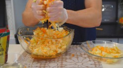 Капустный салат с болгарским перцем по-корейски