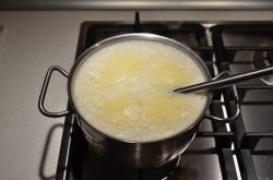название картинки Домашняя карамель для торта