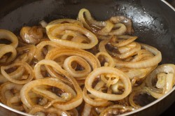 название картинки Карамелизированный лук