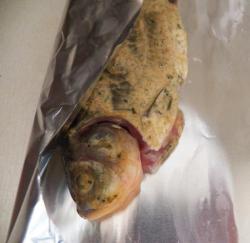 Карась в тархуновом соусе