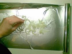 Карась запеченный с репчатым луком в фольге в духовке