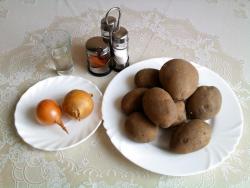 Жареный картофель с луком