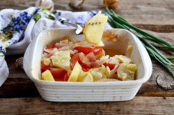Запеченная картошка лук помидоры в духовке