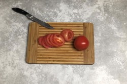 название картинки Картофель с фаршем и помидорами в духовке запеканка