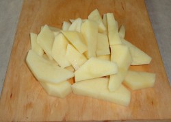 Картофель с яйцом в духовке