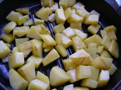 Картофель тушеный с грибами