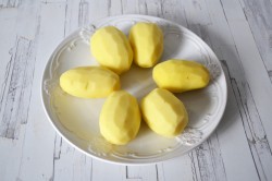 Картофель в беконе запеченный в духовке