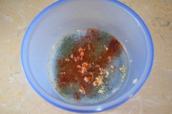 Картофель в кожуре запеченный в духовке по деревенски