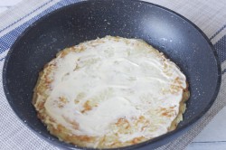 название картинки Картофельная пицца на сковороде