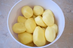 Картофельная запеканка с грибами в духовке