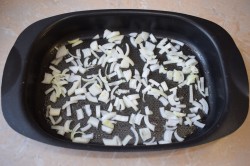 Картофельная запеканка с грибами в духовке