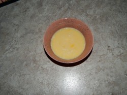 Картофельная запеканка с колбасой