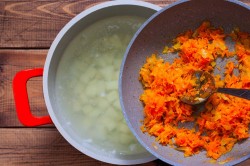 название картинки Картофельный суп с фрикадельками