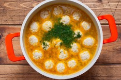 название картинки Картофельный суп с фрикадельками
