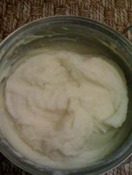 название картинки Картофельное пюре с маслом и молоком