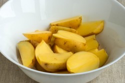 название картинки Картофельные дольки запеченные в духовке