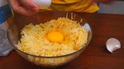 название картинки Картофельные драники с мясной начинкой