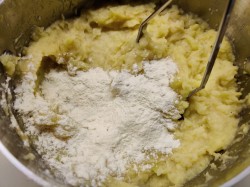 Картофельные котлеты из пюре