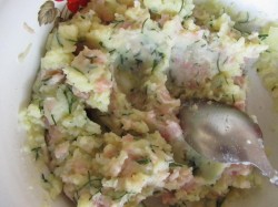 Картофельные котлеты с фаршем, сыром