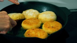 название картинки Картофельные котлеты с овощами и лимонным соком