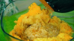 название картинки Картофельные котлеты с овощами и лимонным соком