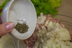 название картинки Картофельные лодочки в духовке с начинкой фаршем