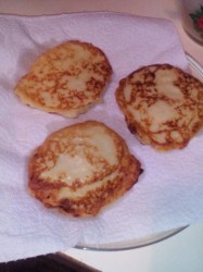 название картинки Картофельные оладьи со сметаной