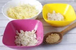 Картофельные пельмени с картошкой и салом