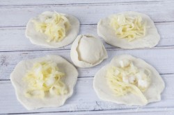 Картофельные пельмени с картошкой и салом