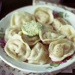 Картофельные пельмени с картошкой и луком