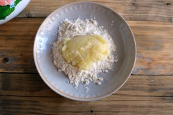 Картофельные пирожки жареные на сковороде