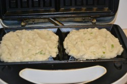 Картофельные вафли в вафельнице