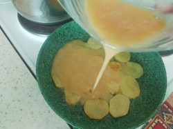 Картофельный омлет с вареной колбасой