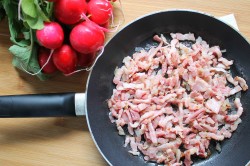 название картинки Картофельный салат с редисом