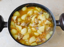 Картофельный соус с мясом