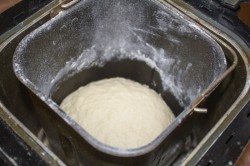 название картинки Картофельный хлеб в хлебопечке и без нее