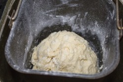 название картинки Картофельный хлеб в хлебопечке и без нее