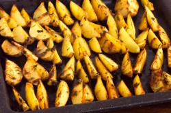 Картошка айдахо в духовке - шаг 6