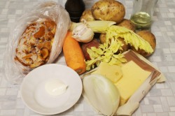 Картошка по французски с грибами лисичками в духовке