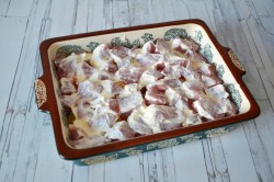 Картошка слоями с мясом в духовке запеченная - шаг 8 Картошка слоями с мясом в духовке запеченная - шаг 8