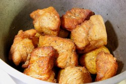 название картинки Картошка с мясом в казане